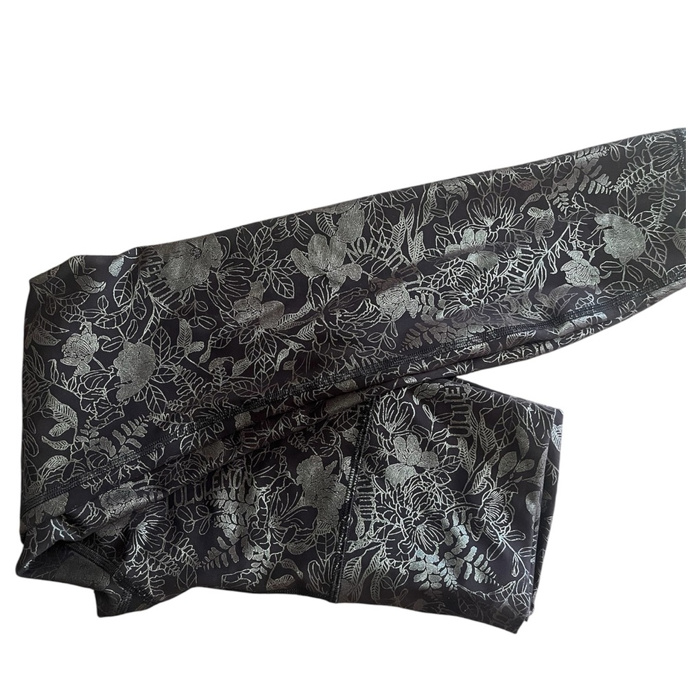 Lululemon Women Wunder Under HighRise Tight 25”W 29”L Sz 4 Green Metallic Floral